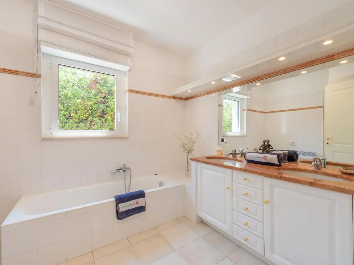 Villa Les Mures Mures By Interhome Grimaud